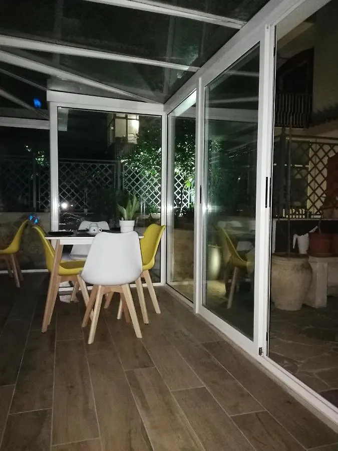 Il Giardino Dei Limoni Bed & Breakfast Aci Castello 3*,