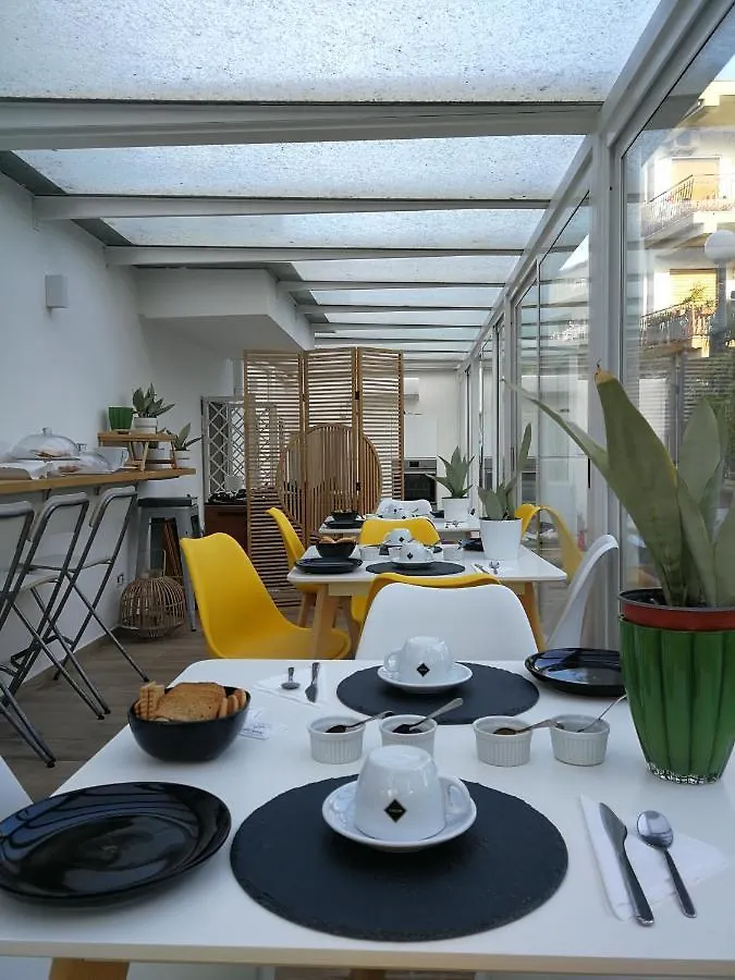Il Giardino Dei Limoni Bed and Breakfast Aci Castello Italien