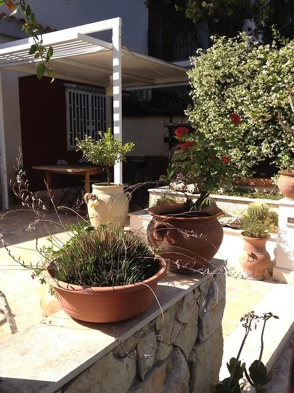 Il Giardino Dei Limoni Bed & Breakfast Aci Castello 3*,  Italy